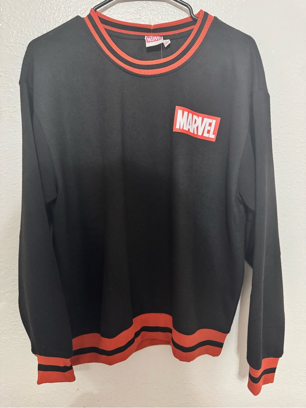 Marvel Spider-man Graphic Black Sweater (Size Large)